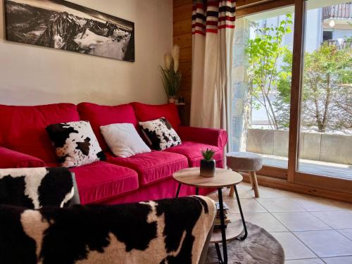 Samoens Apartamento | Superbe appartement 48m² avec terrasse, centre village, parking, proche ski-bus, non-fumeur - FR-1-624-46
