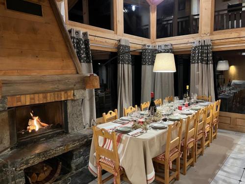 Les Prodains Apartamento | Superbe chalet 15 pers. avec spa, sauna, proche télécabine et centre, équipements complets - FR-1-679-17