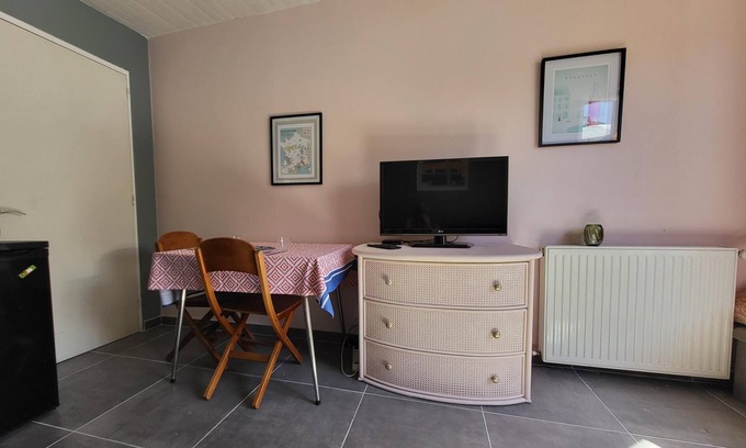 Ludon-Medoc Apartamento | Superbe Logement Proche de Bordeaux, Route des Châteaux