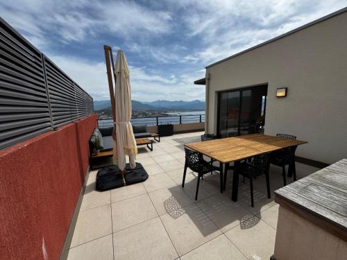 Ajaccio Apartamento | Superbe T3 avec rooftop Vue mer et montagne Ajaccio