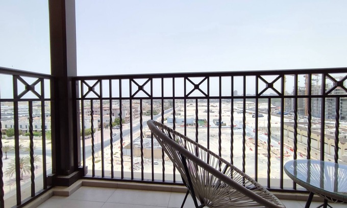 Umm Suqeim 3 Apartamento | SuperHost - Luxury Apt Amidst Lush Greens in Madinat Jumeirah
