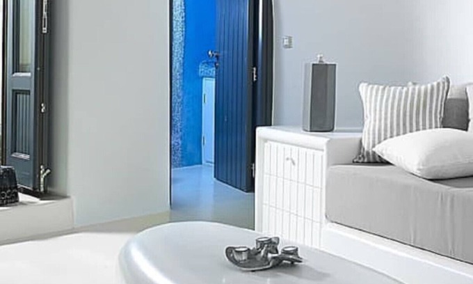 Vourvoulos Casa | Superior Cave Suite with Private Pool & Sea View - Siete Mares Luxury Suites
