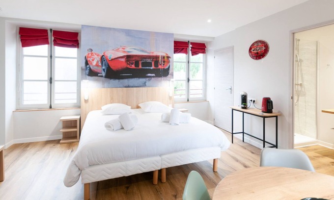 Malicorne-sur-Sarthe Apartamento | Appart Sup 4 pers 2SDB-Apartamento-Baño con ducha-Superior-Vista a la Calle