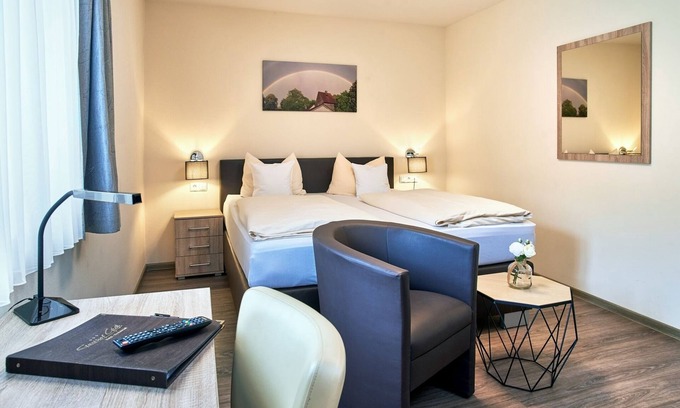 Neustadt an der Donau Apartamento | Superior room Lugausturm (21sqm) with air conditioning