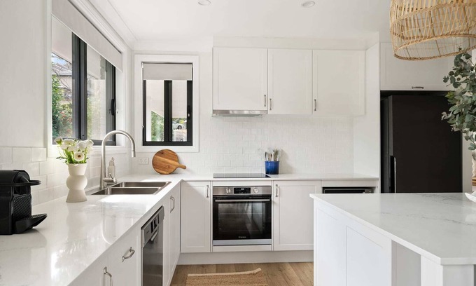 Avoca Beach Casa | Surf Lodge Avoca Beach, Waterfront and Pool coming in Dec25