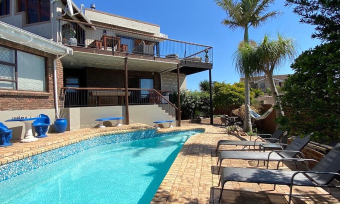 Wavecrest Casa | Surf Point Holiday Home & Apartment
