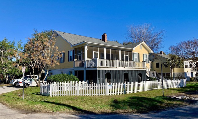 Sullivan's Island Casa | Surf's Up