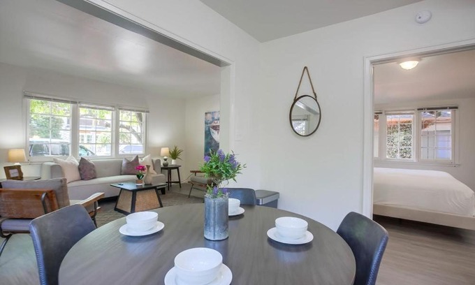 Beach Barber Tract Casa | Surf Shack 3