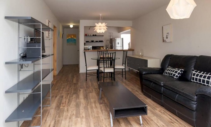 Playas de Tijuana Casa | Surfboards included in your stay!