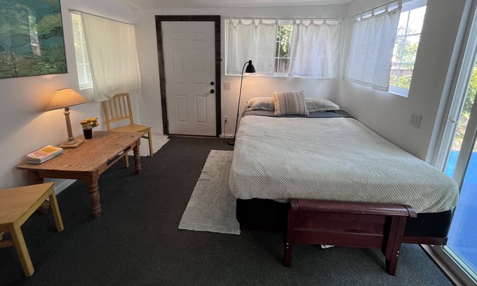Aptos Apartamento | Surfers Sanctuary five minutes from the waves and redwoods