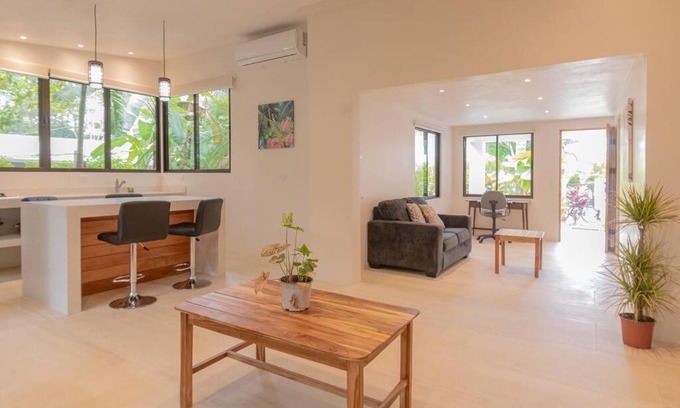 Mal Pais Casa | Surfside Apartments - Mal Pais