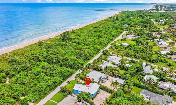 Fort Pierce Shores Casa | Surfside Beachfront Escape | Sleeps 8 + Pets