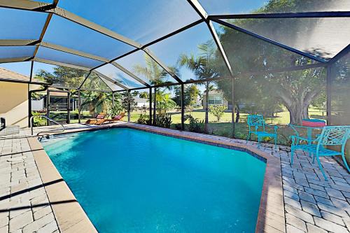 Pelican Casa | Surfside Oasis