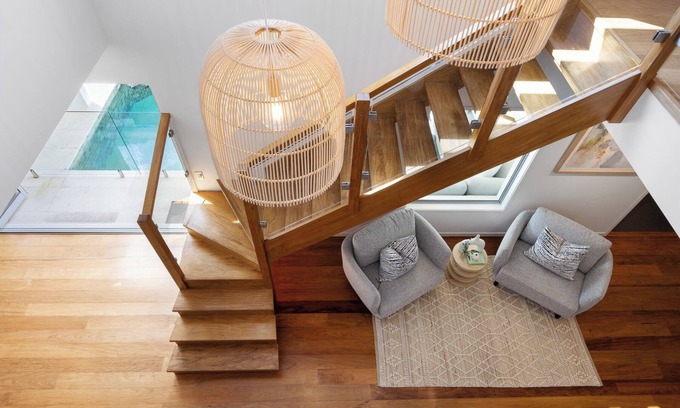 Mount Coolum Casa | Surfside Villa - walk to the beach