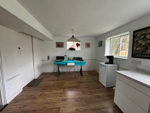 Surrey Casa | Surrey central