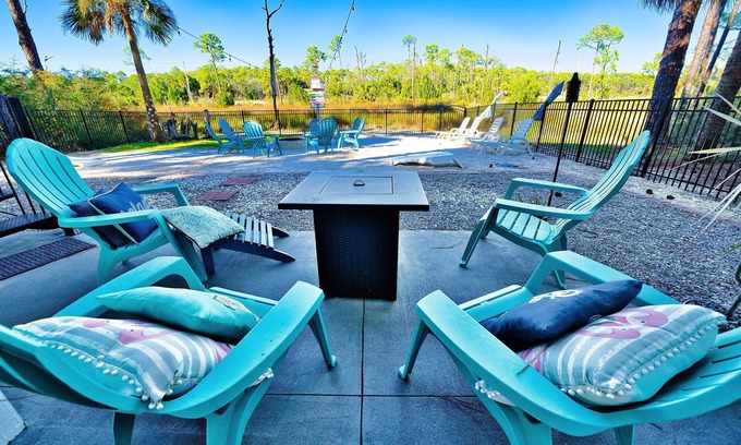 Port St. Joe Casa | IP Surrounded by Nature; Outdoor Living & Great for Doggies