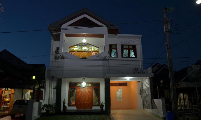 Kalasan Casa | Surya Darma Homestay