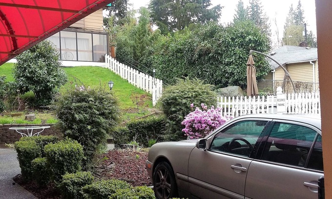 SeaTac Hotel | Sutton Suites Hotel