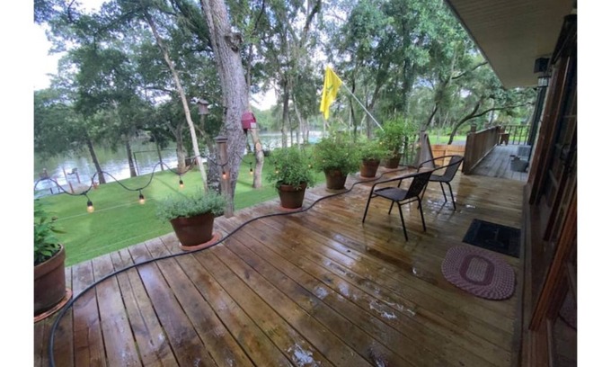 Old Town Casa | Suwannee River