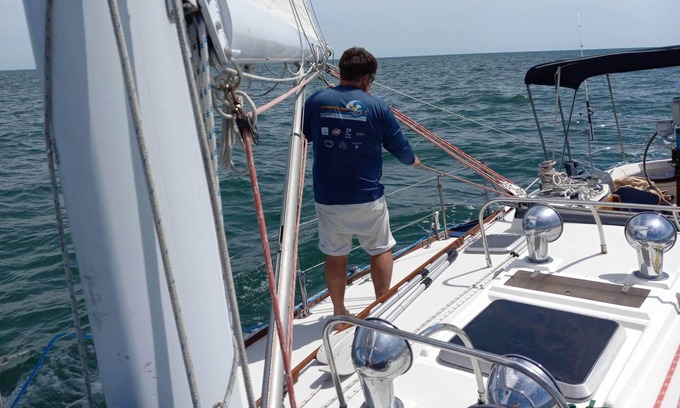 Buxton Alquiler De Eote | SV-Legacy: 42' Sailing Yacht on Cape Hatteras