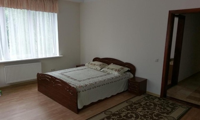 Svyatoshyns'kyi District Apartamento | Sviatoshyn aparthotel