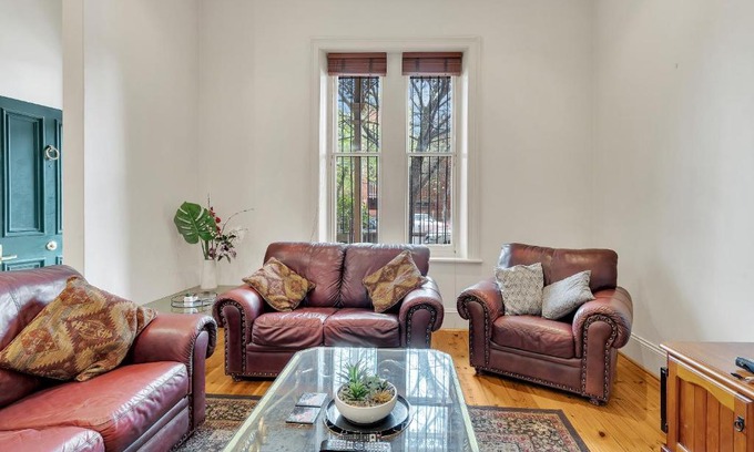 Adelaide Central Business District Casa | Swainson on Carrington