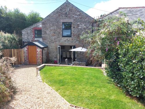 Widegates Casa | Swallows Rest Cottage - 3 Bedrooms - Nr Looe