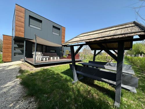 Sandorfalva Apartamento | Swan Apartman