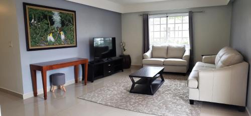 Tamuning Apartamento | Swan Boutique Apartment