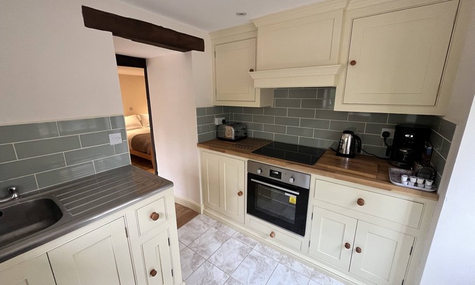 Lydney Cama Y Desayuno | Swan House Tea Room and Bed & Breakfast