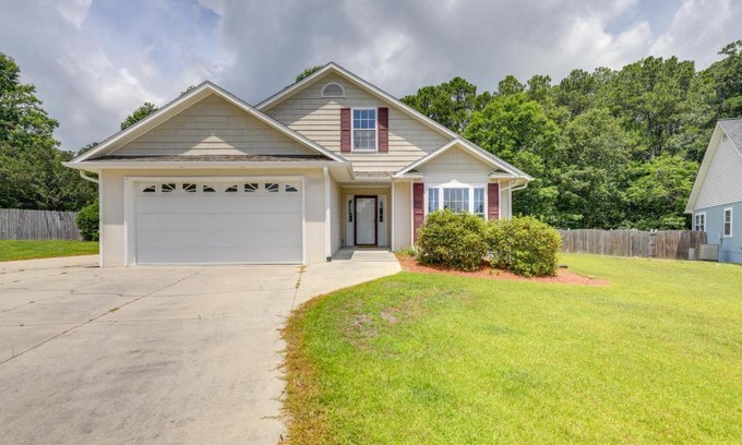 Swansboro Casa | Swansboro Vacation Rental, 4 Mi to Hammocks Beach!