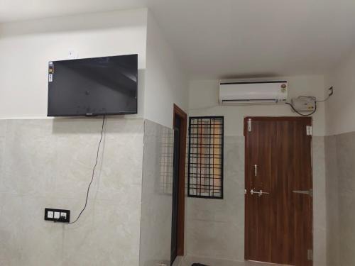 Bhongir Cabina | SWASTIK STAY Ac and Non Ac Rooms