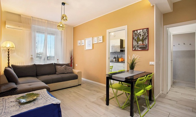 Affori Apartamento | Sweet Chloe Milano Apartamento con balcón y Wi-Fi
