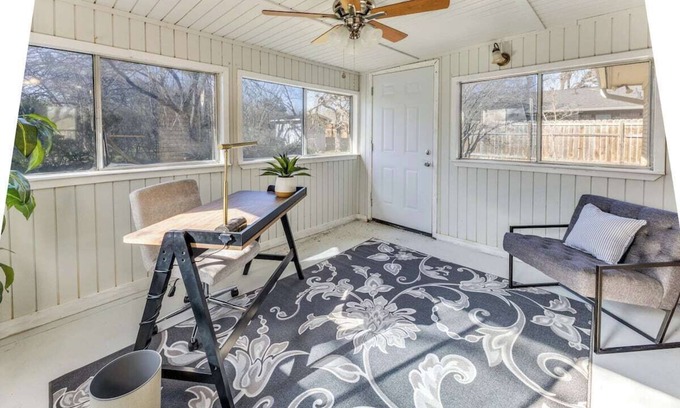 Georgetown Casa | Sweet Dreams in Georgetown, TX -pets-long stays- private office