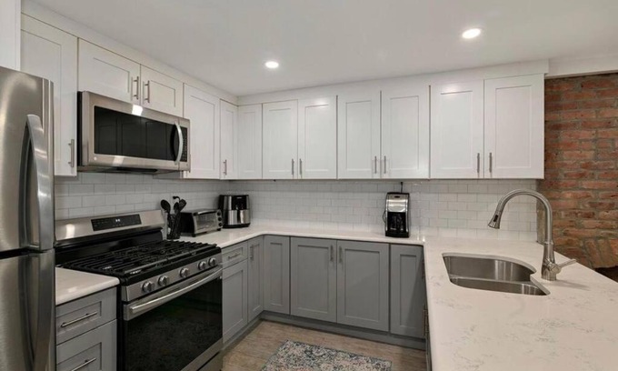 Communipaw Apartamento | Sweet Home - 20 minutes to NYC