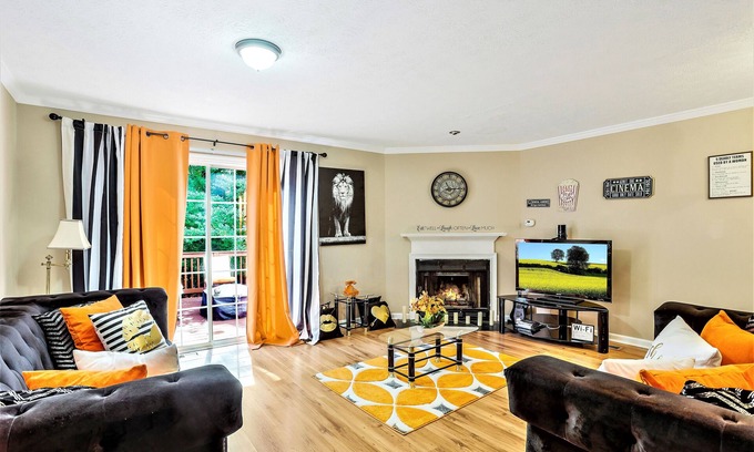 Norcross Casa | Sweet Home Georgia