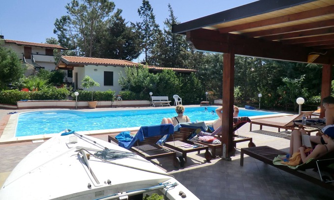 Partinico Villa | Bienvenido, SWEET HOME Enorme piscina de agua salada en Sicilia