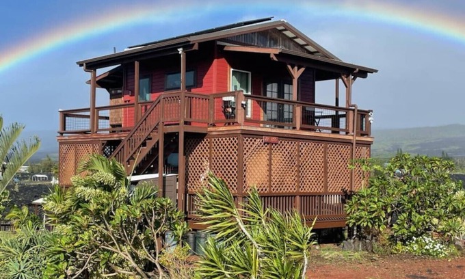 Kalapana Casa | Sweet Lava Retreat with Epic Ocean and Volcano Views