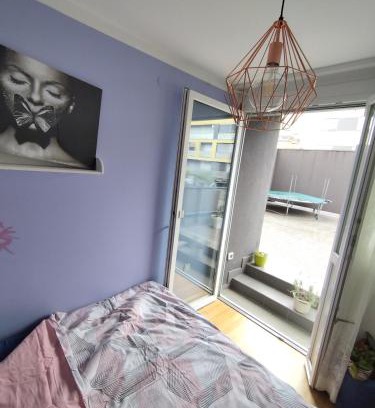 Siska District Apartamento | Sweet Lori Apartment