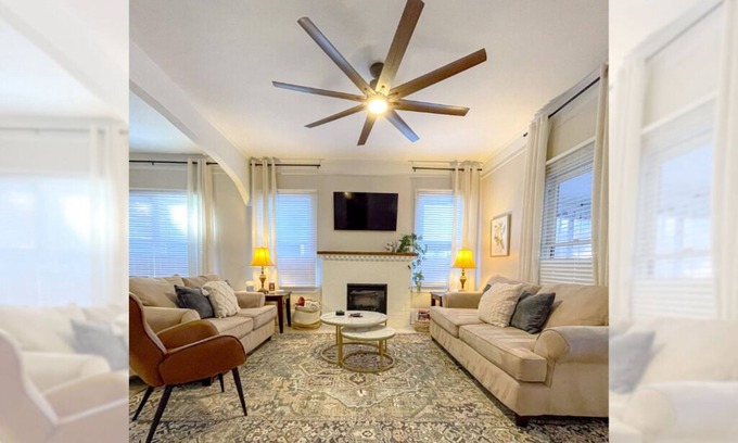 South Eola Casa | Sweet Magnolia, 3Br/2.5Ba, Downtown Historic Charm w/ all the comforts!