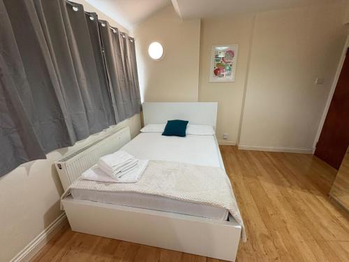 Coldharbour Apartamento | Sweet night