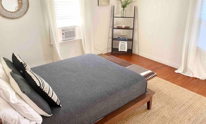 Waterville Apartamento | Sweet Retreat 2: Stylish & Cozy Home Mins to Colby