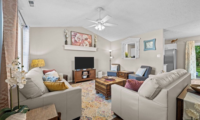 James City Casa | Sweet Southern Charm