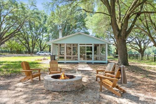 Fort White Casa | Sweetwater on the Range - New Reno Farm Getaway