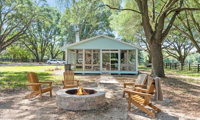 Fort White Casa | Sweetwater on the Range - New Reno Farm Getaway