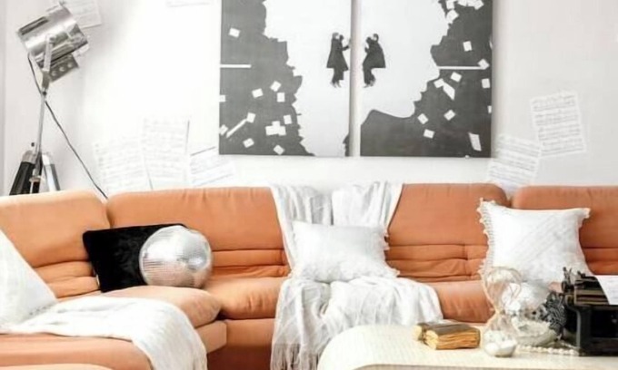 Cox Heights Casa | Swifties! Eras in every room! Midnights, TTPD, Red, Lover, Fearless, Debut