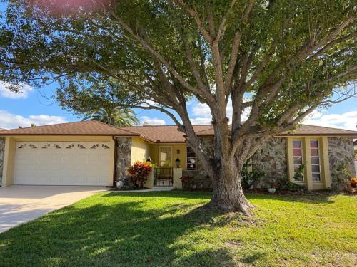 West Port Casa | Swimming, Boating, Fishing on Gulf & Heated pool