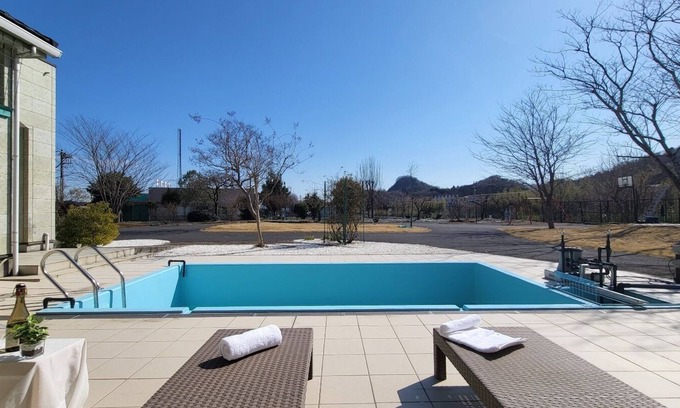 Sano Casa | Swimming pool and barbecue area included! Make memories in a private villa!