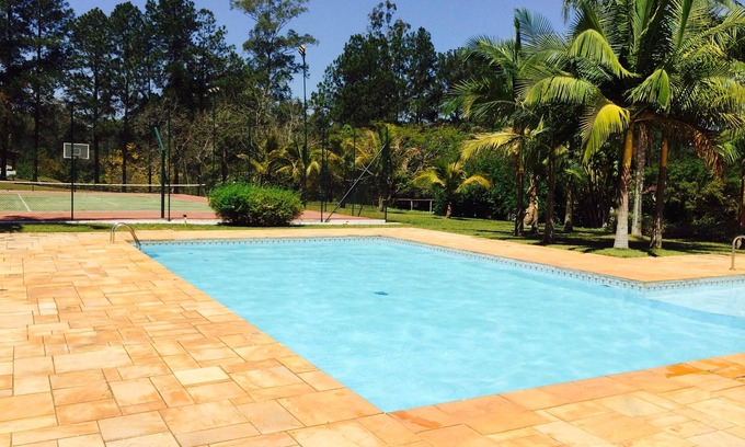 Itatiba Otro | Piscina, barbacoa, cancha de tenis. No max 14 personas en 7 habitaciones de lux