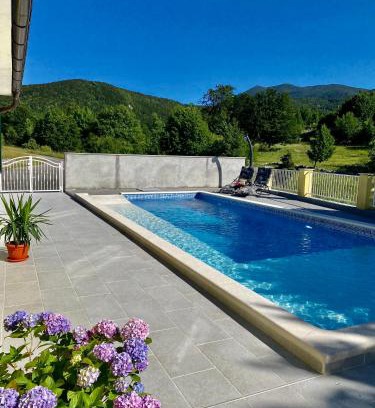 Senj Casa | Swimming pool house Šaulja- adapted to the disabled